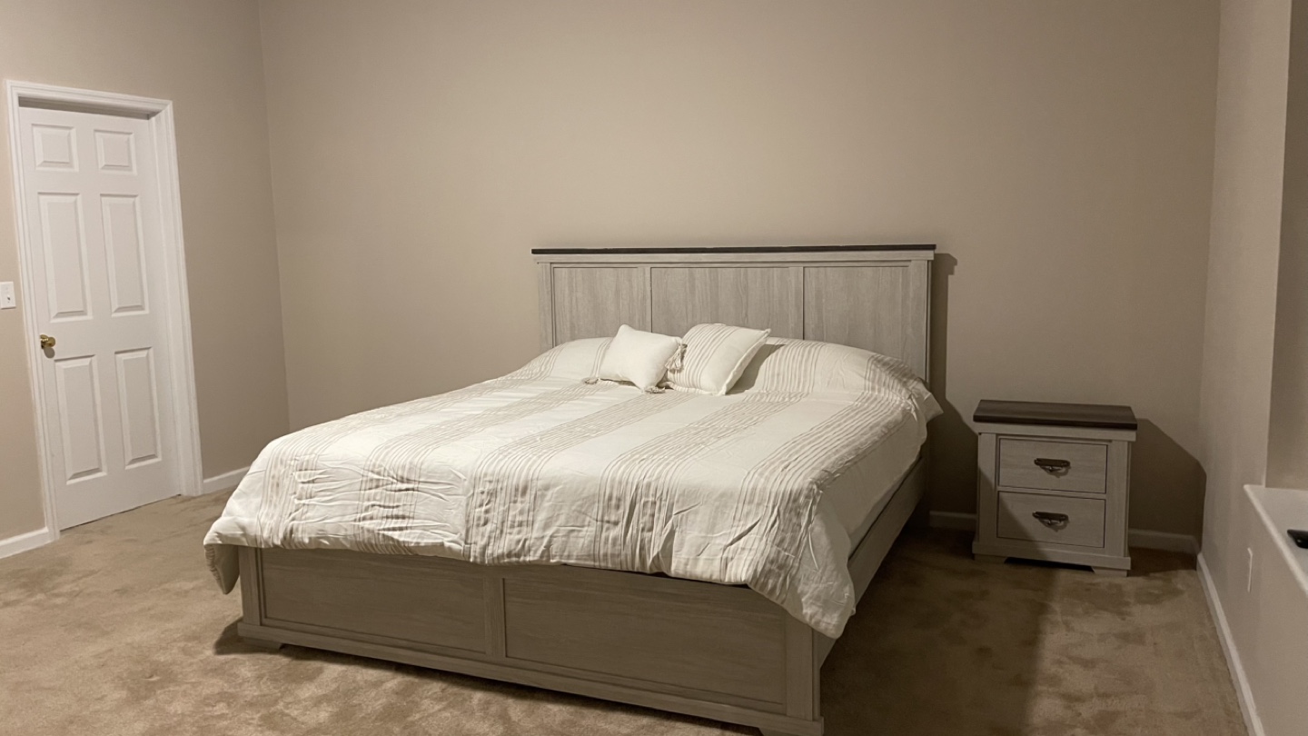 King Size Platform Bed Frame with Headboard - photo 3