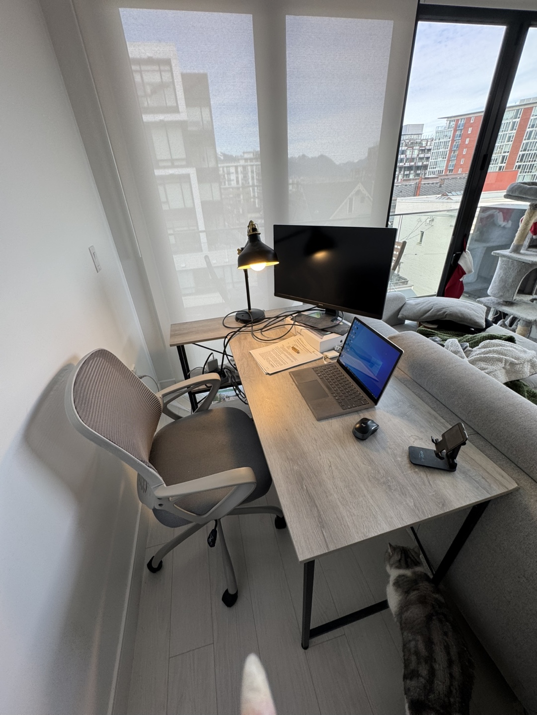 Reversible L-shaped Computer Desk with Built-in Shelf - photo 2