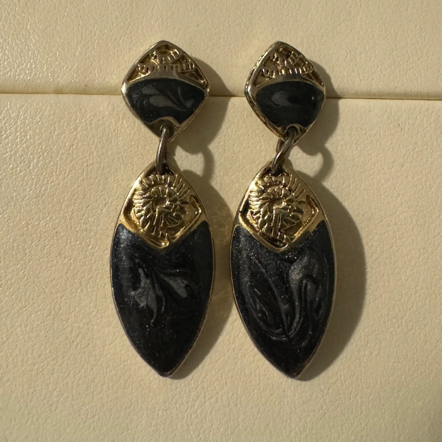 Vintage Gold Tone & Grey Gray Black Marbled Drop Earrings image indicator(3)