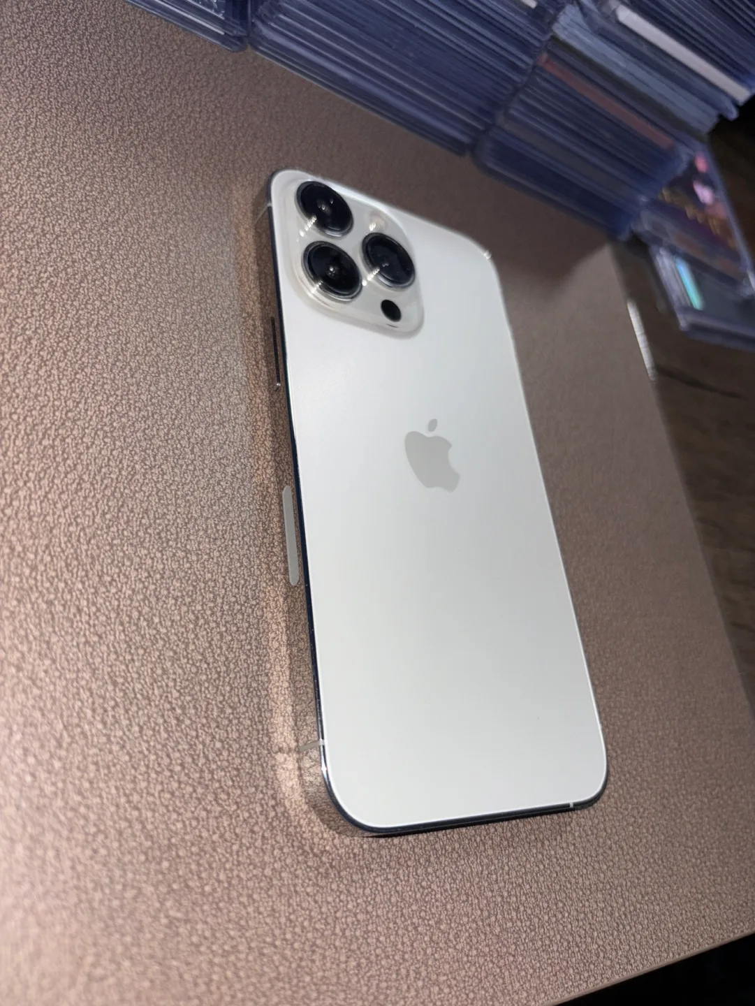 iPhone 13 Pro - White & Silver- Brand New - 128GB image indicator(4)