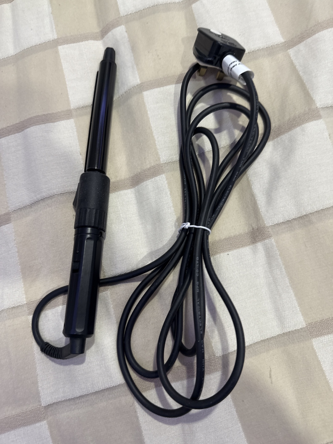 Black Curling Wand