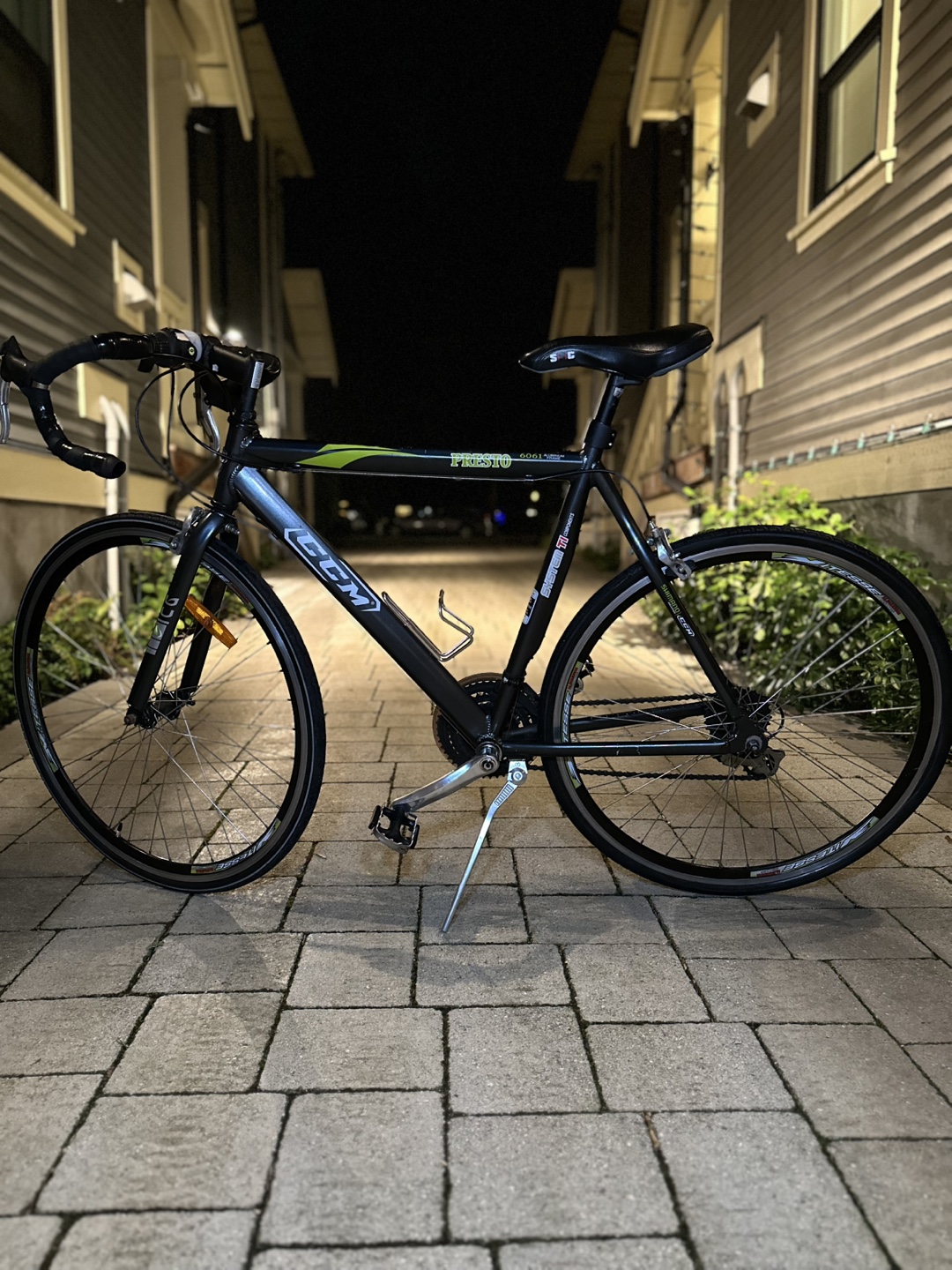 CCM Presto 21-Speed Road Bike