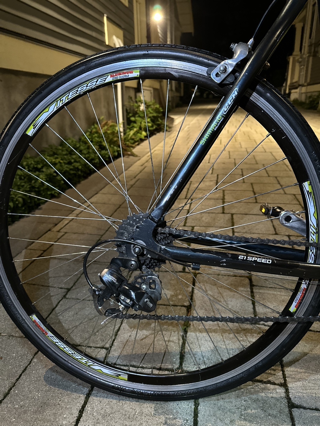 CCM Presto 21-Speed Road Bike - photo 4