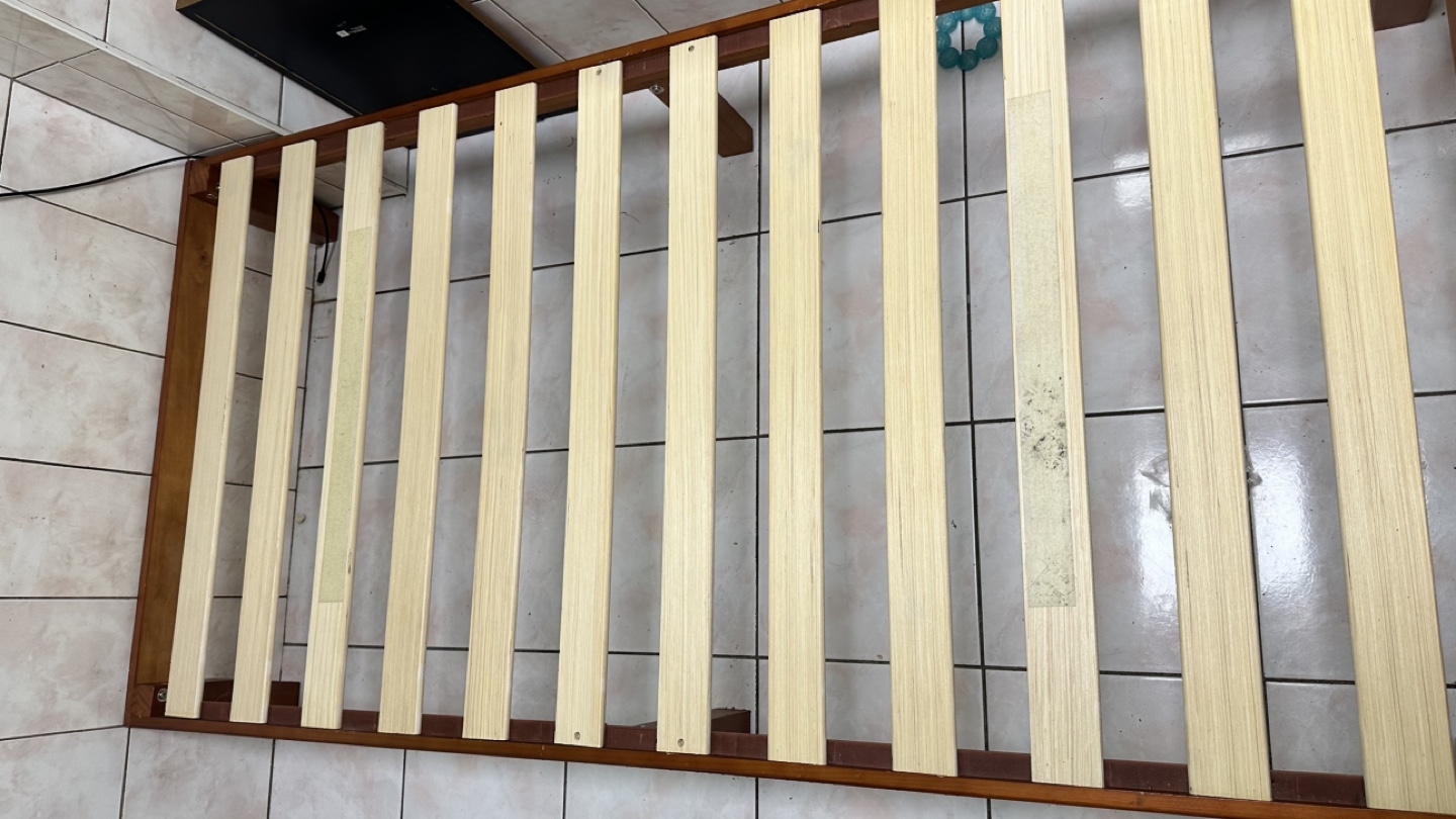 Wooden Bed Frame - Twin Size - photo 5