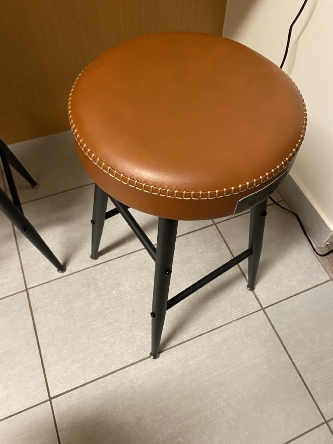 VASAGLE Set of Two Brown Leather Counter Stools - photo 3