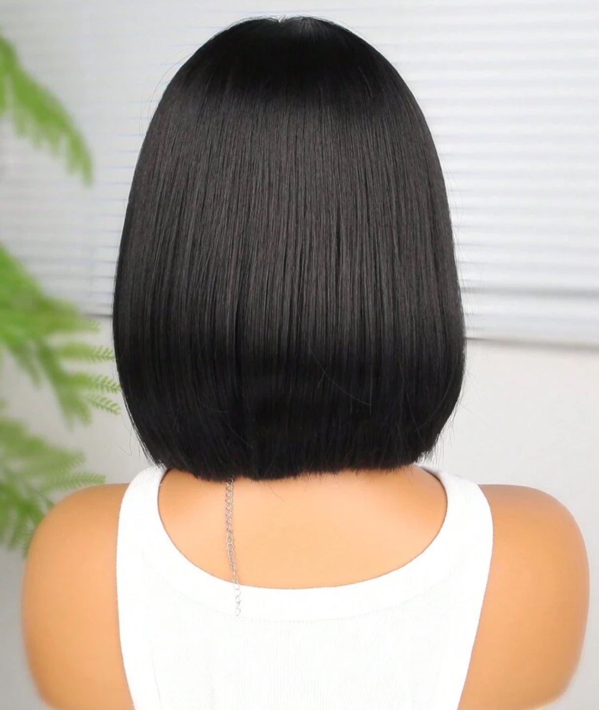 NEW! Black Bob Lace Front Wig - photo 4