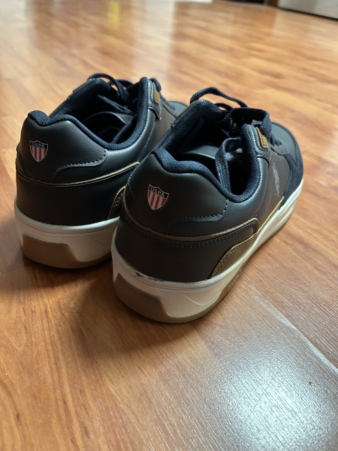 Original USPA Men's Casual Sneakers (NEVER USED) (BRAND NEW)