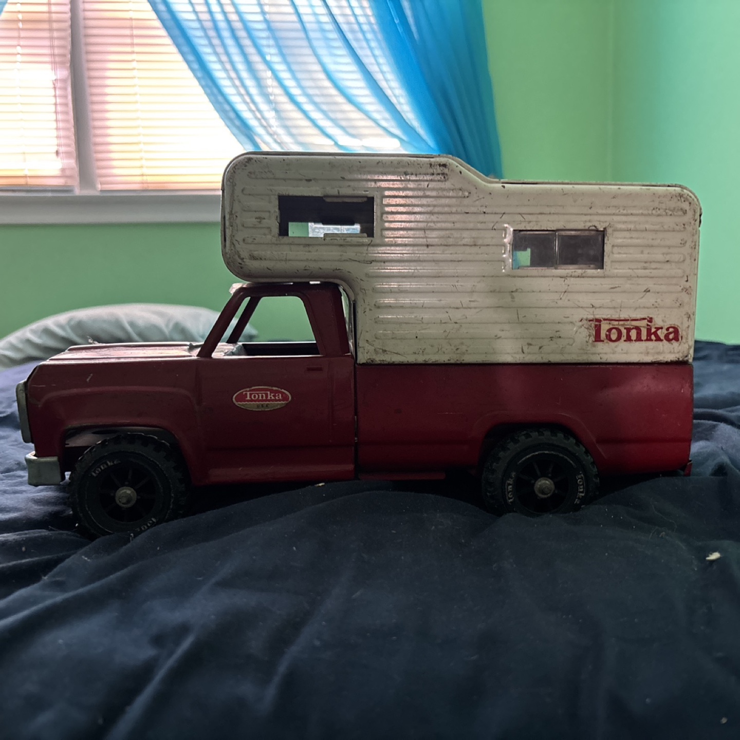 Vintage Tonka Camper Truck Toy