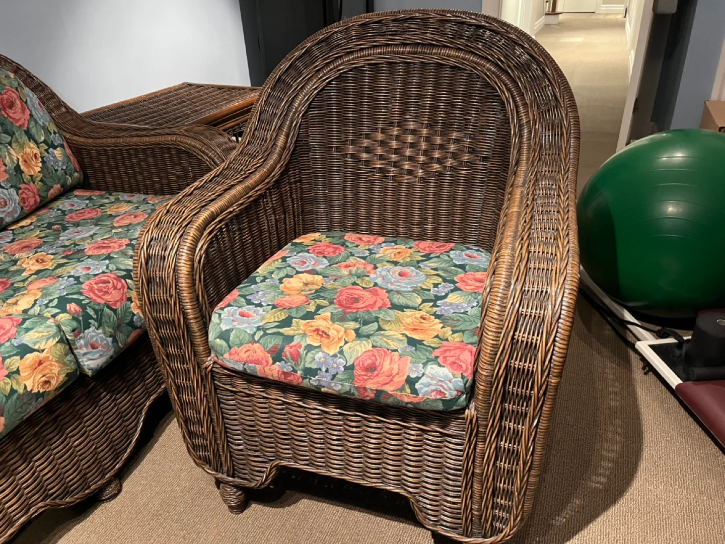 3 piece RATTAN Loveseat and Chair Set image indicator(4)