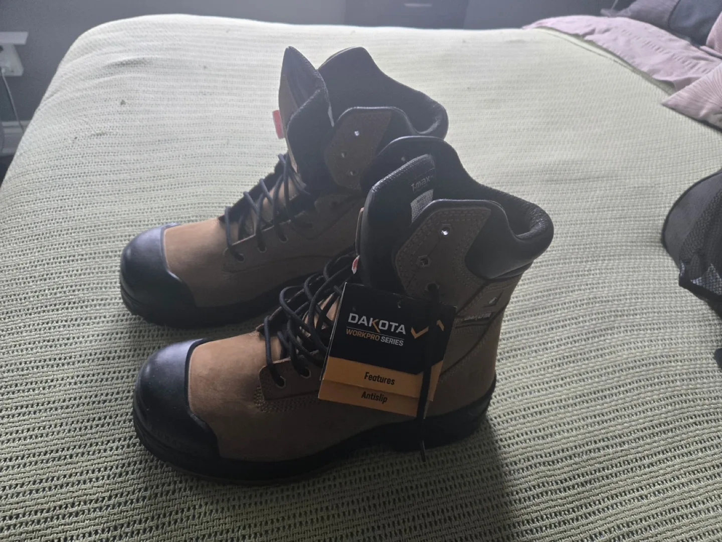 BNWT Dakota WorkPro Series Tan Leather Work Boots - Size 12.0 image indicator(5)