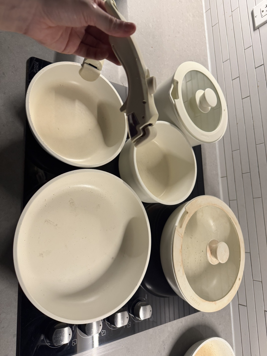 Cookware Set - 7 Pots / Pans and 3 lids - Cream and Wood Tone