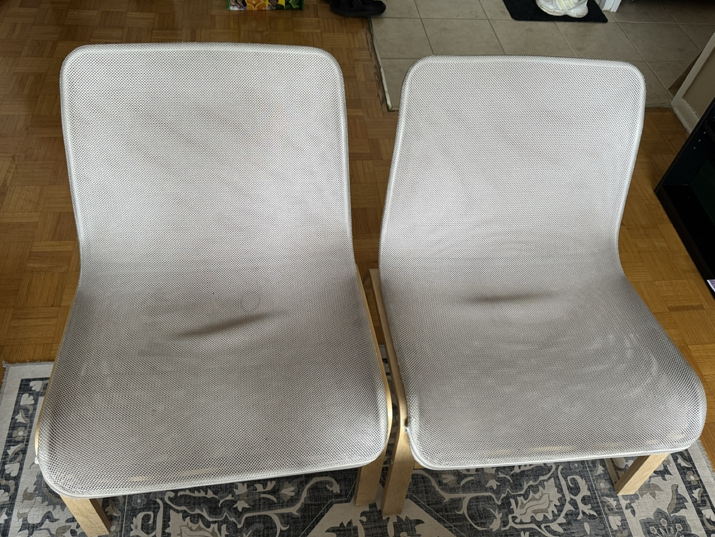 Pair of IKEA chairs - photo 2