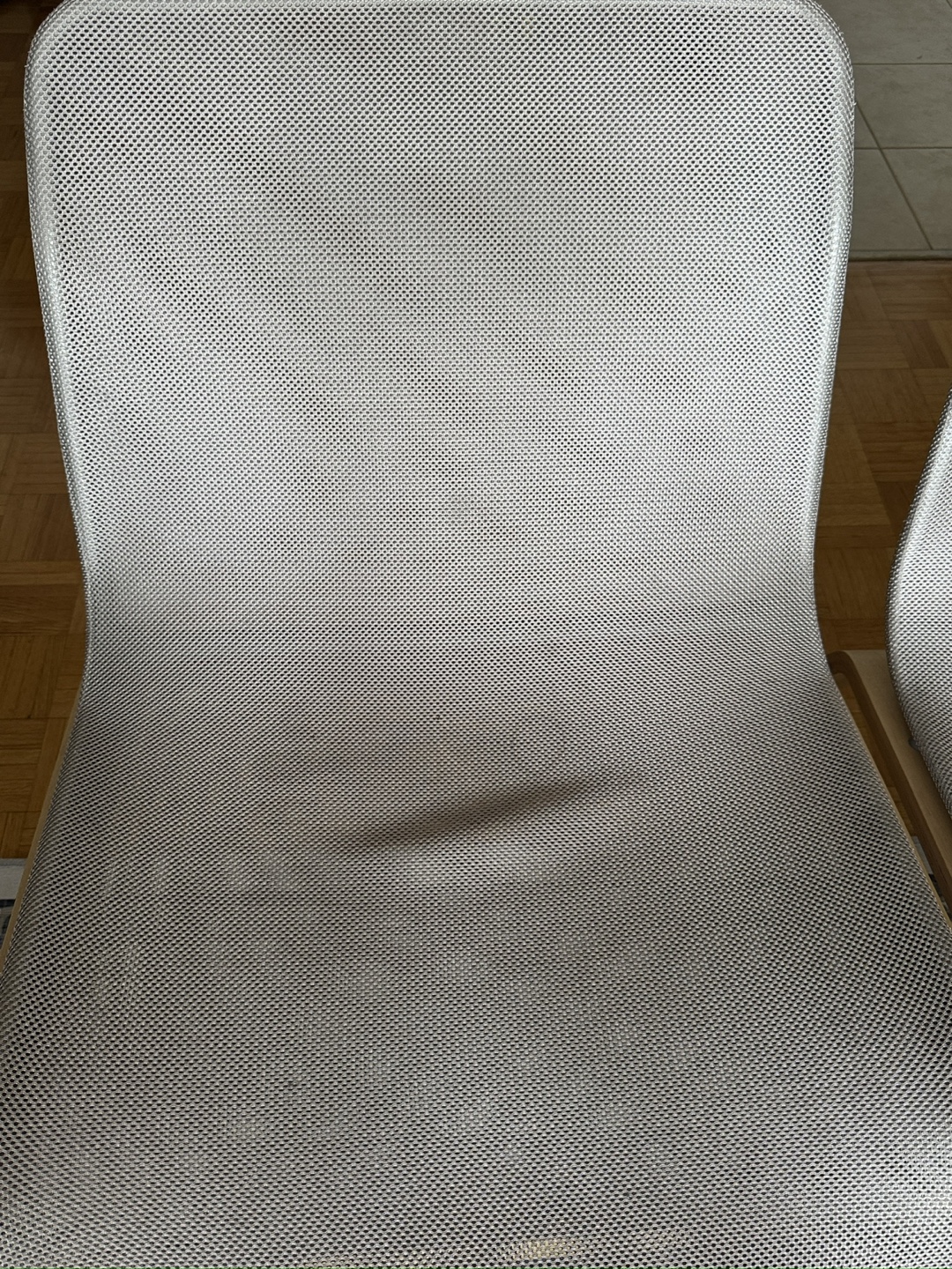 Pair of IKEA chairs - photo 5