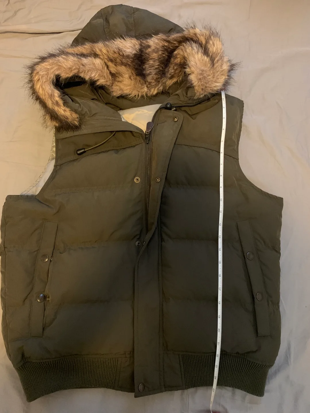 Men's Olive Green Puffer Vest with Faux Fur Hood image indicator(3)