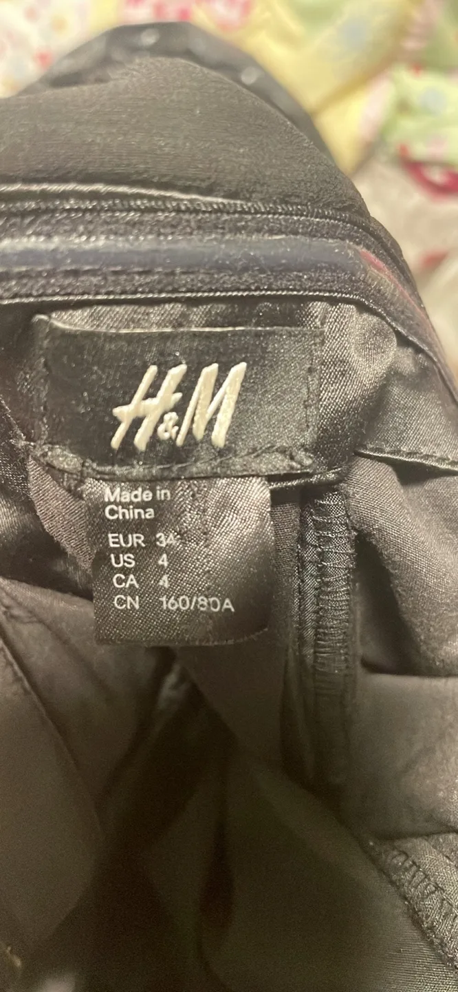 H&M Black Strapless Mini Dress xs/s image indicator(3)