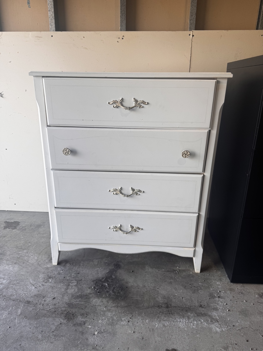 Wardrobe/ Three-Drawer steel cabinet/ Bedside table - photo 5