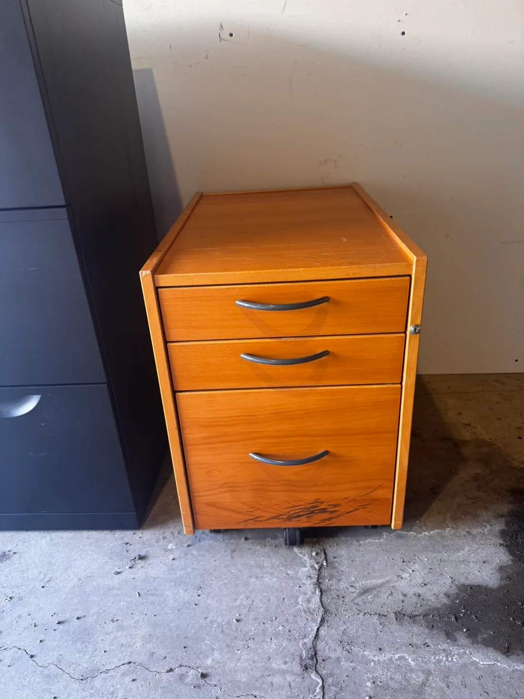 Wardrobe/ Three-Drawer steel cabinet/ Bedside table image indicator(3)