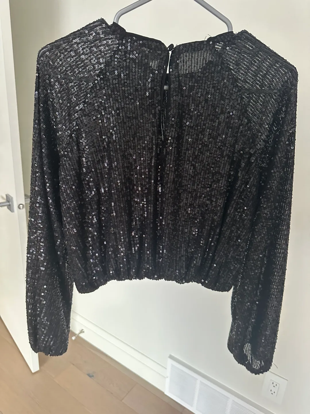 New Black Sequin sparkle top - womans small image indicator(3)