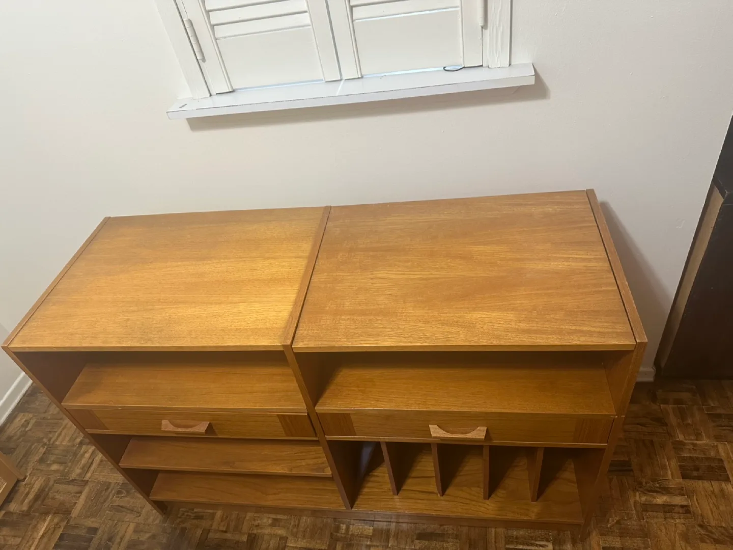 TV table (can also be used as chest of drawers) image indicator(3)