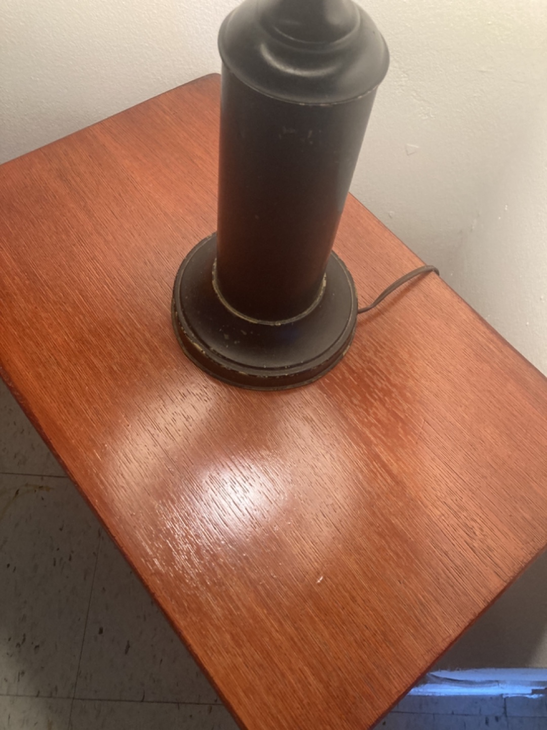 Wood End Table / Nightstand with Shelf - photo 3