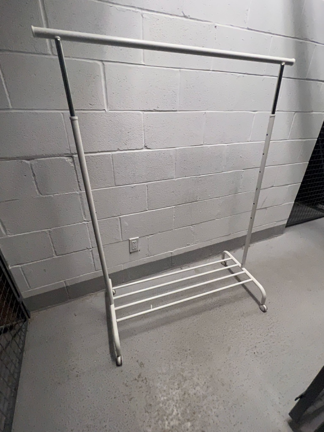 IKEA White Clothes Rack with Wheels. RIGGA - photo 4