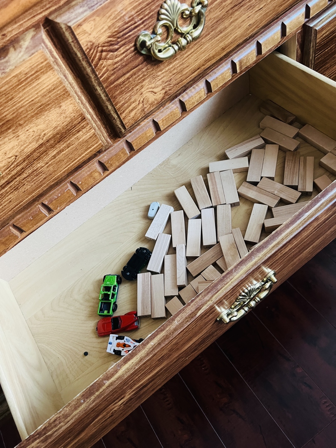 Seven Drawer Wooden Dresser - photo 3