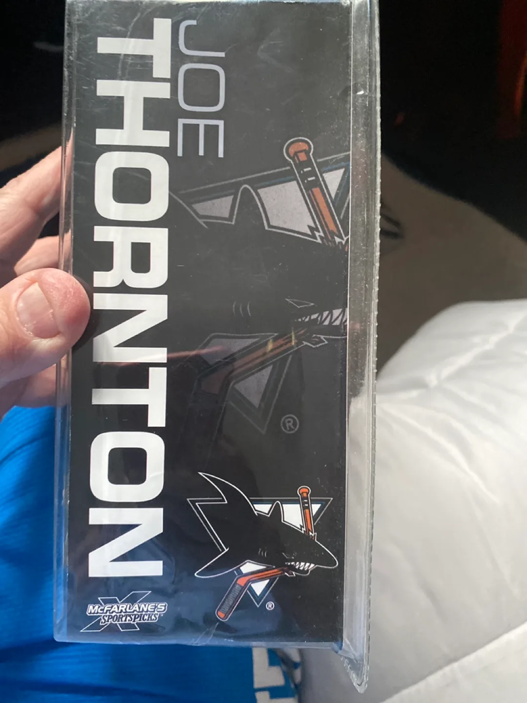 Joe Thornton San Jose Sharks Action Figure image indicator(3)