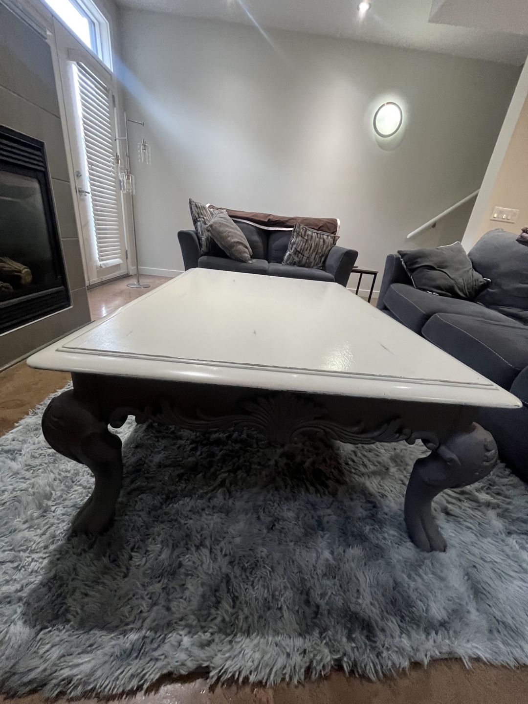 Elegant Painted Coffee Table - photo 2
