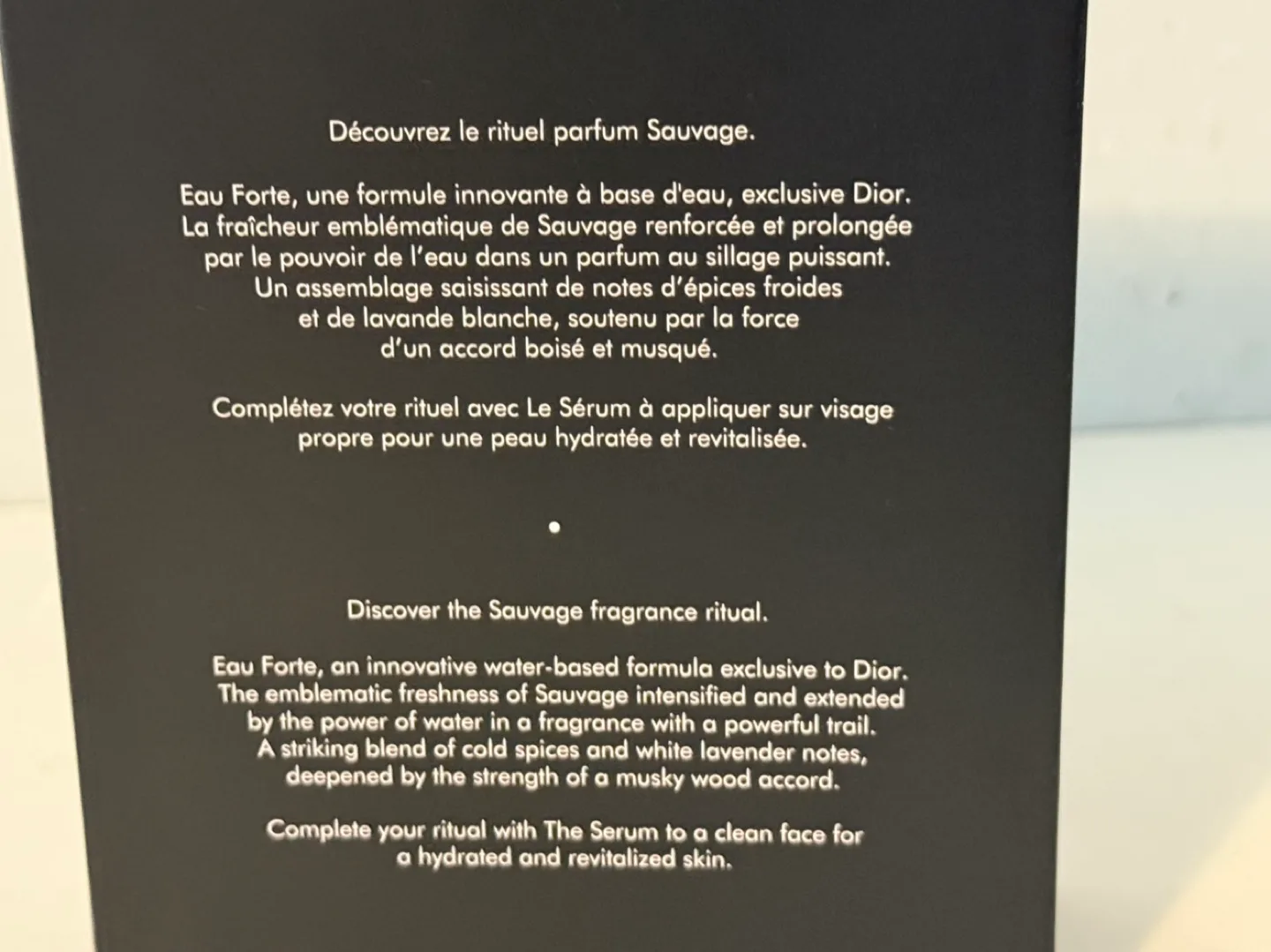 Dior Savauge - EAU FORTE PARFUM & SERUM (Men) image indicator(6)