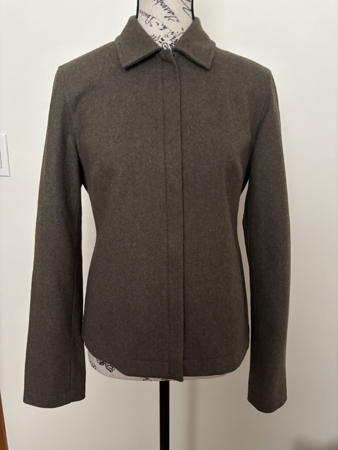 Vintage (1990s) Evan Picone Zip Up Wool Jacket Size 4 or Small