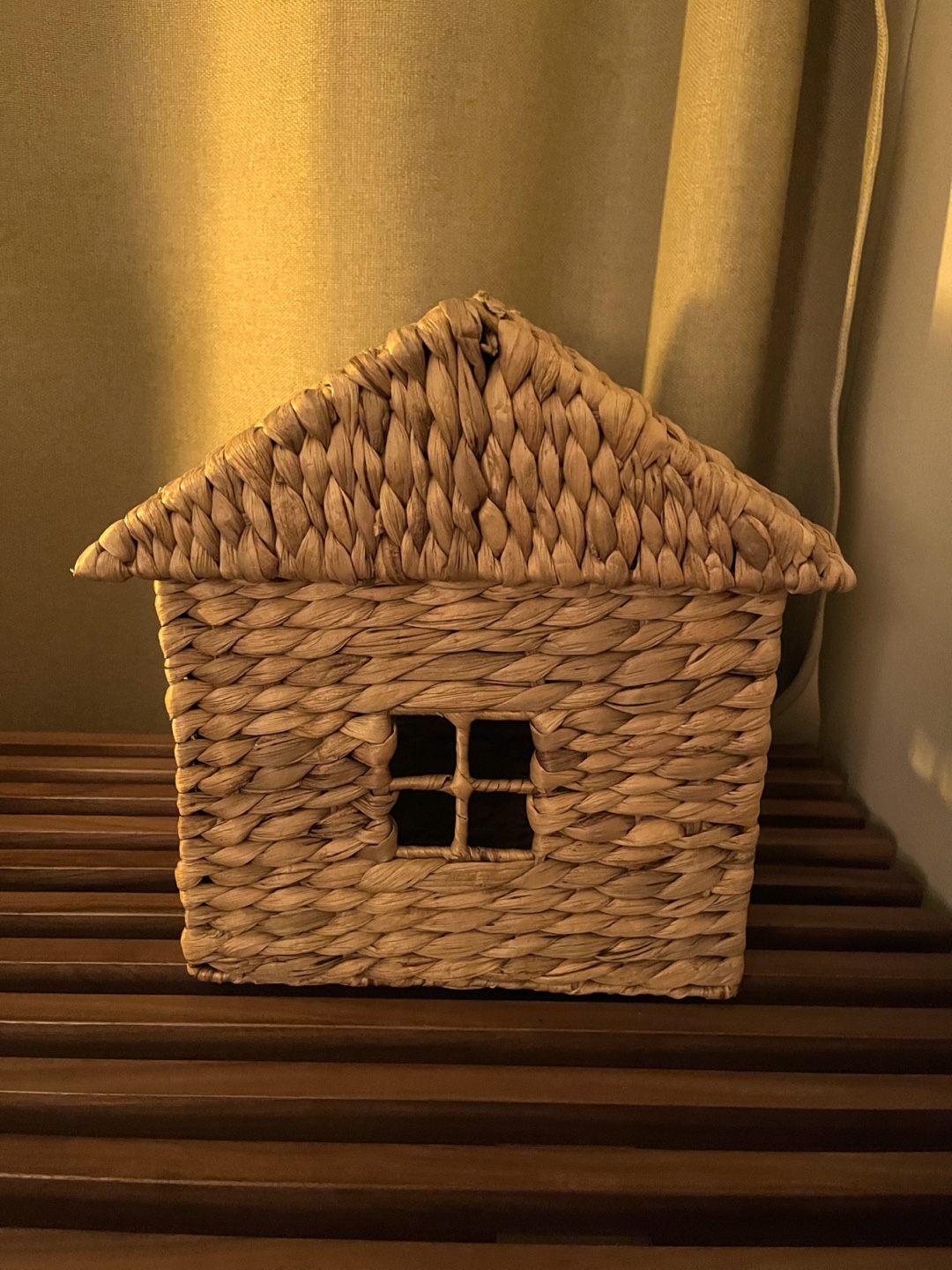 Rattan House shaped Basket - photo 3