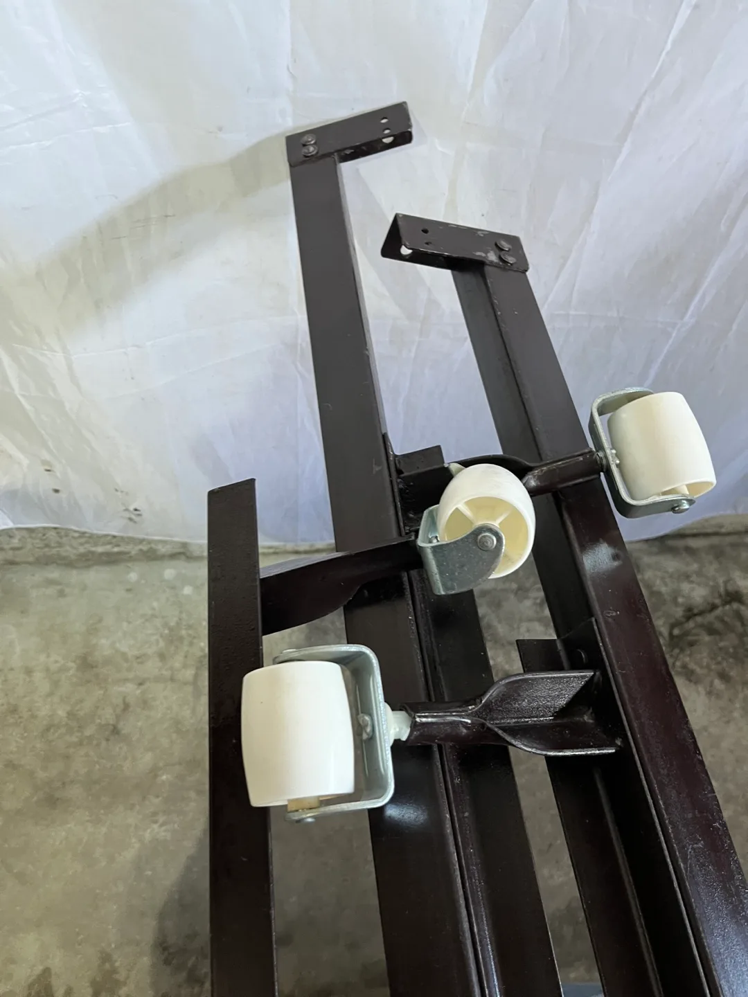 Queen seize Bed Frame image indicator(2)