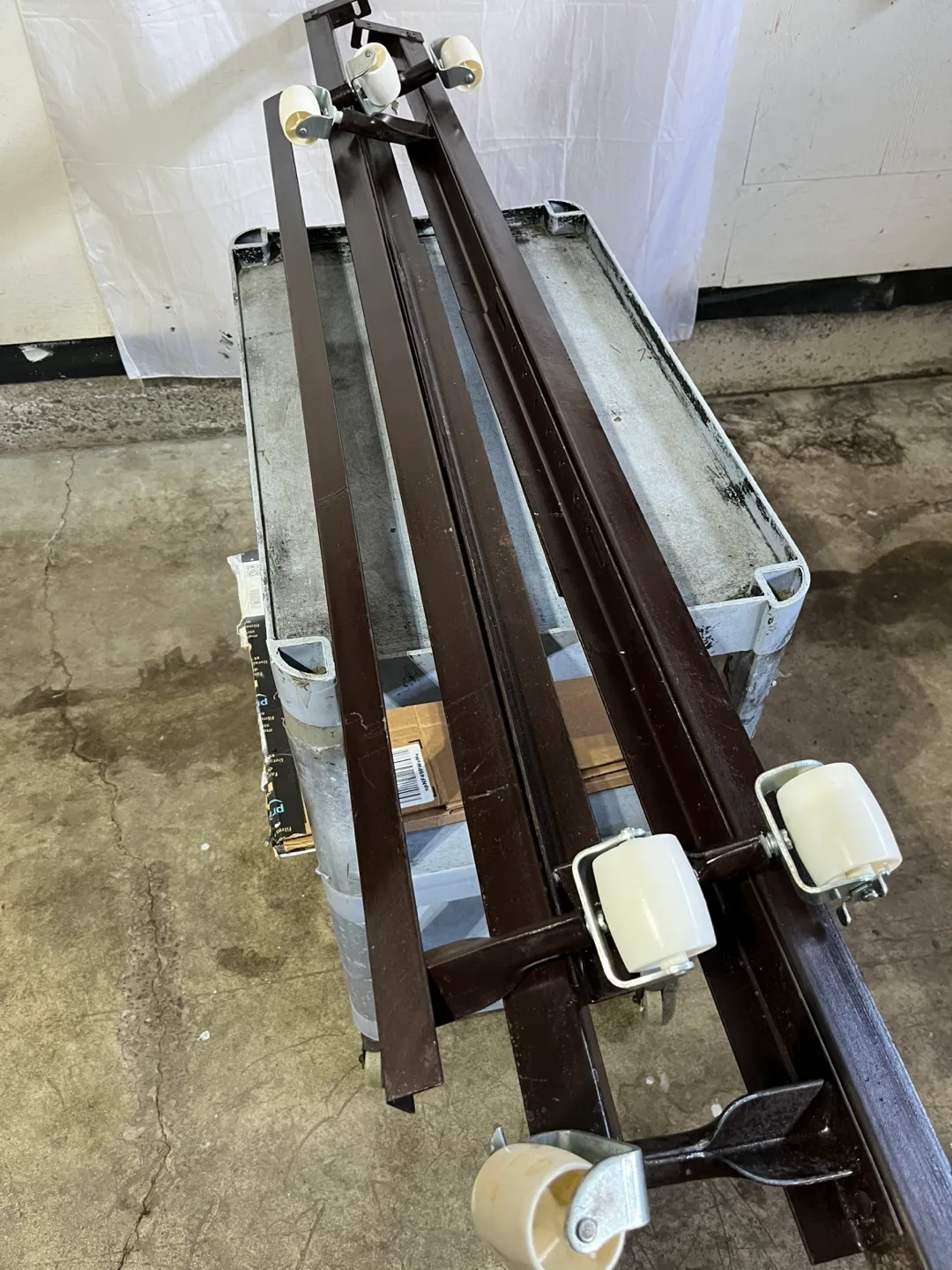 Queen seize Bed Frame image indicator(3)