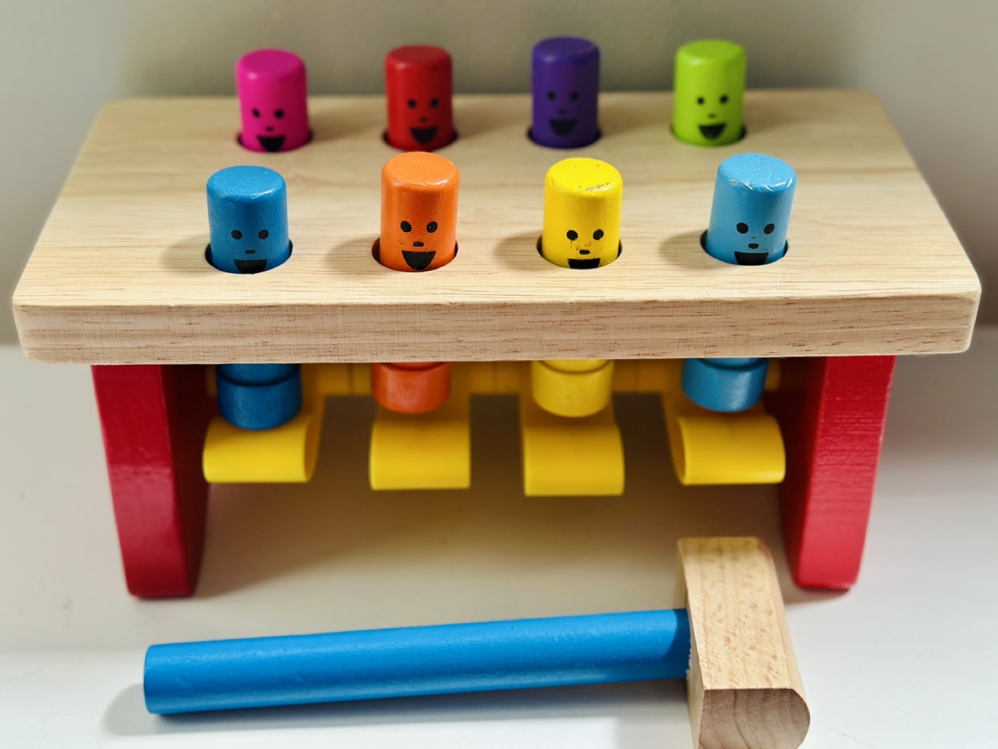 Melissa & Doug Deluxe Pounding Bench–Gently Used