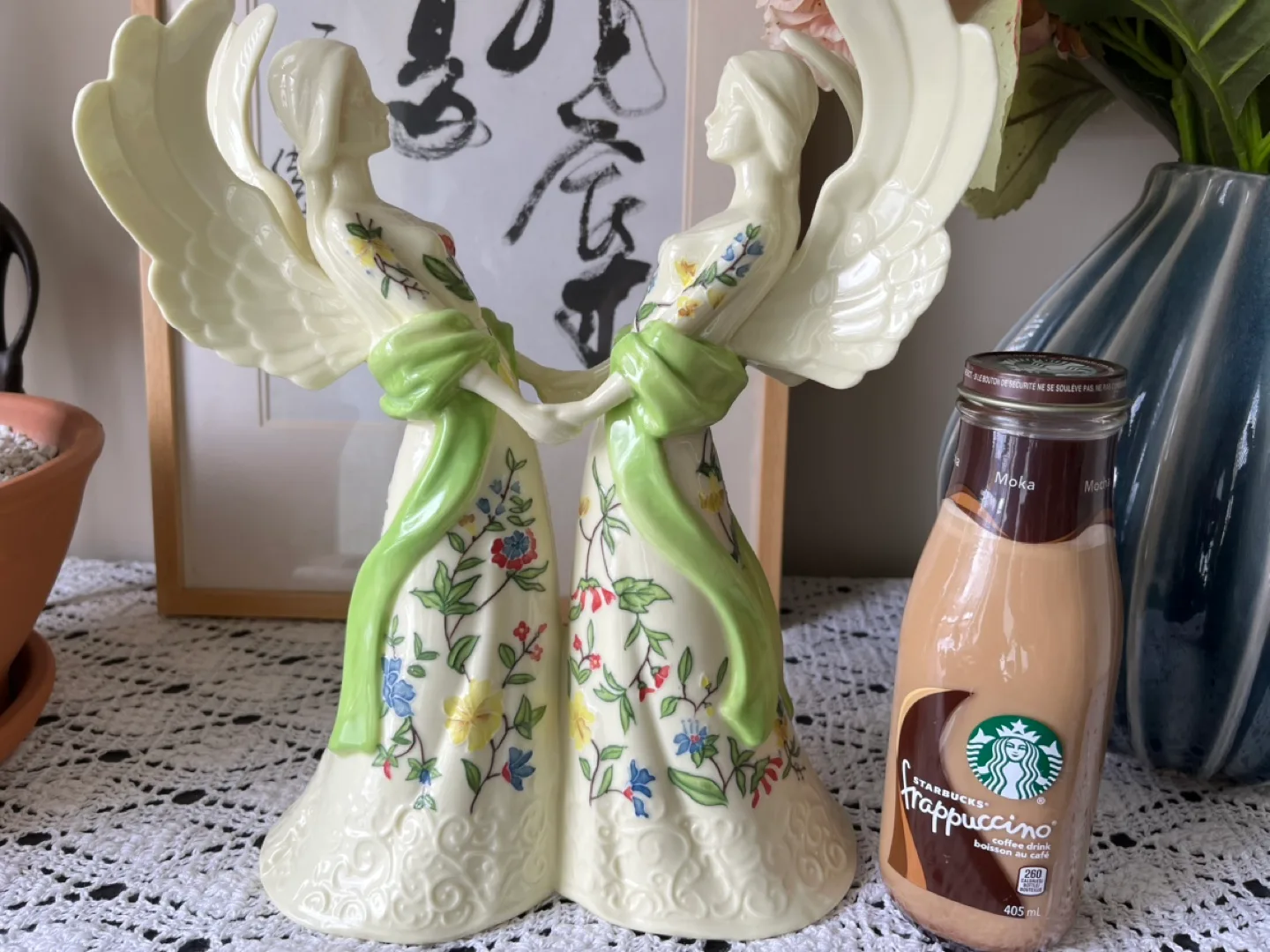 2 Angels Figurine image indicator(2)