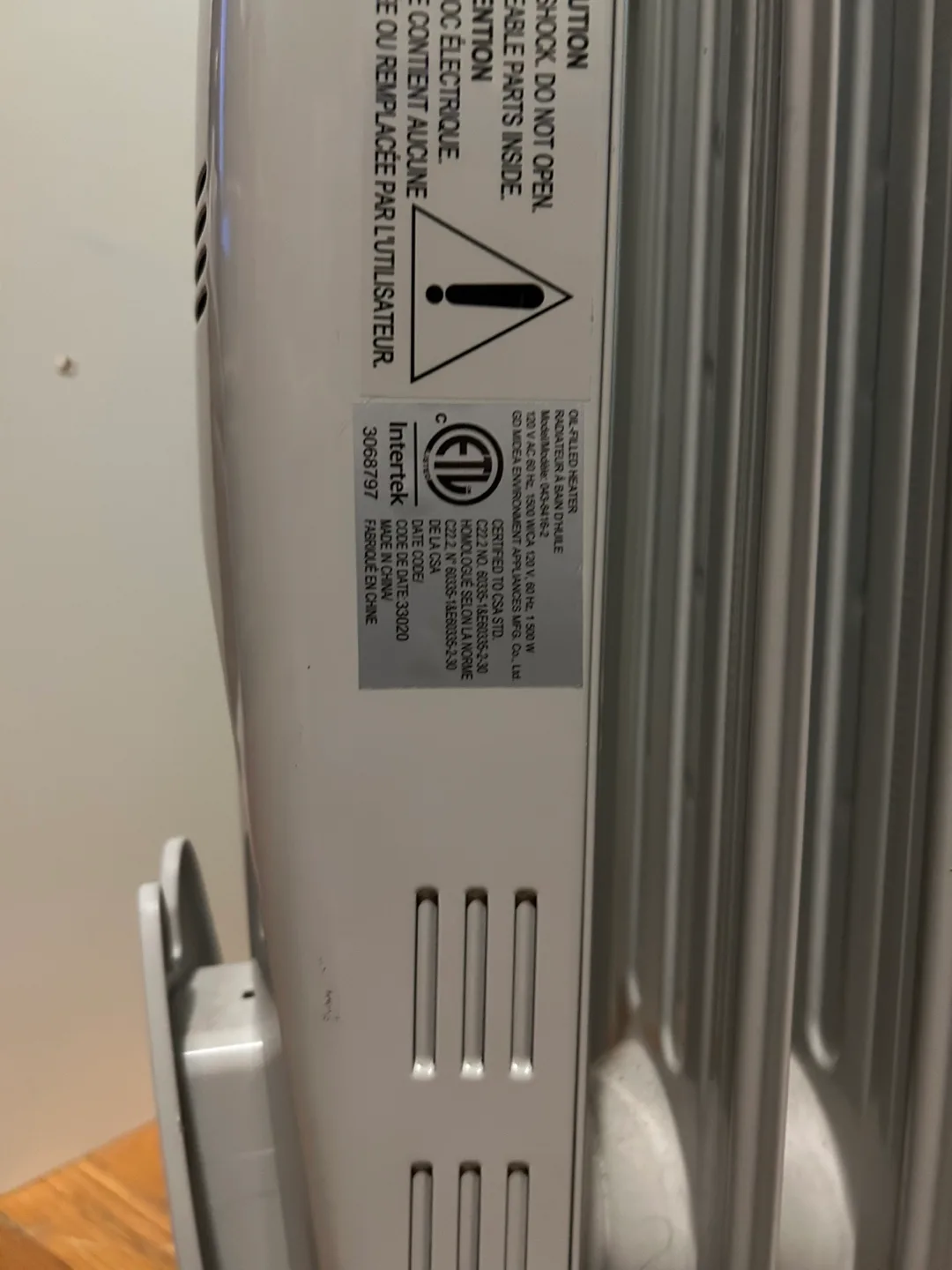NOMA 6-Fin Oil Filled Radiator Heater image indicator(2)