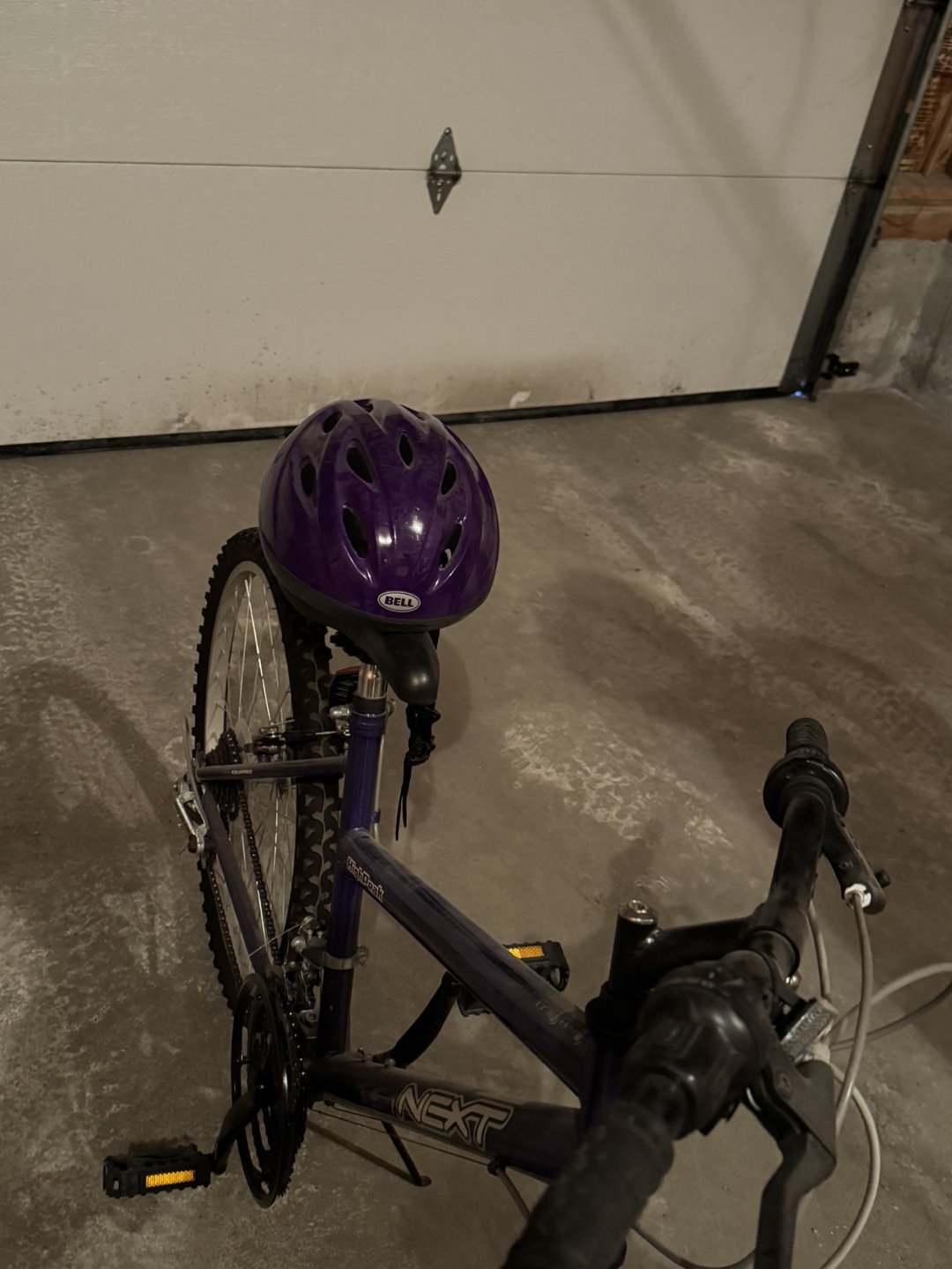 Next 24" purple bike with Bell helmet - photo 2
