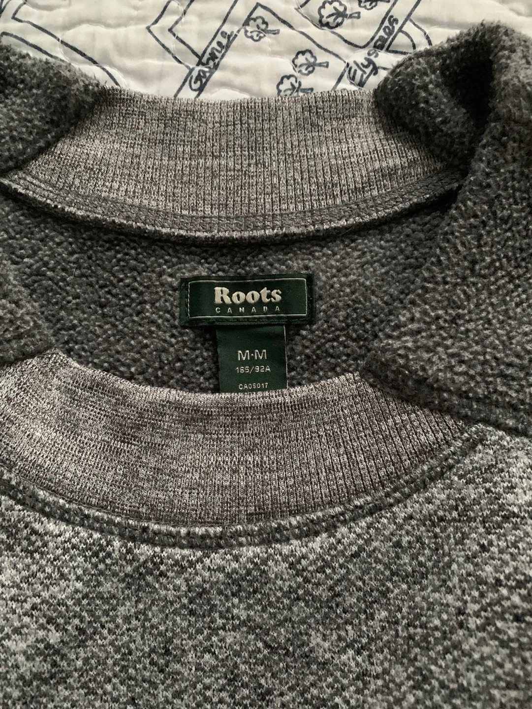 Roots Canada Men's Medium Grey Sweatshirt image indicator(2)
