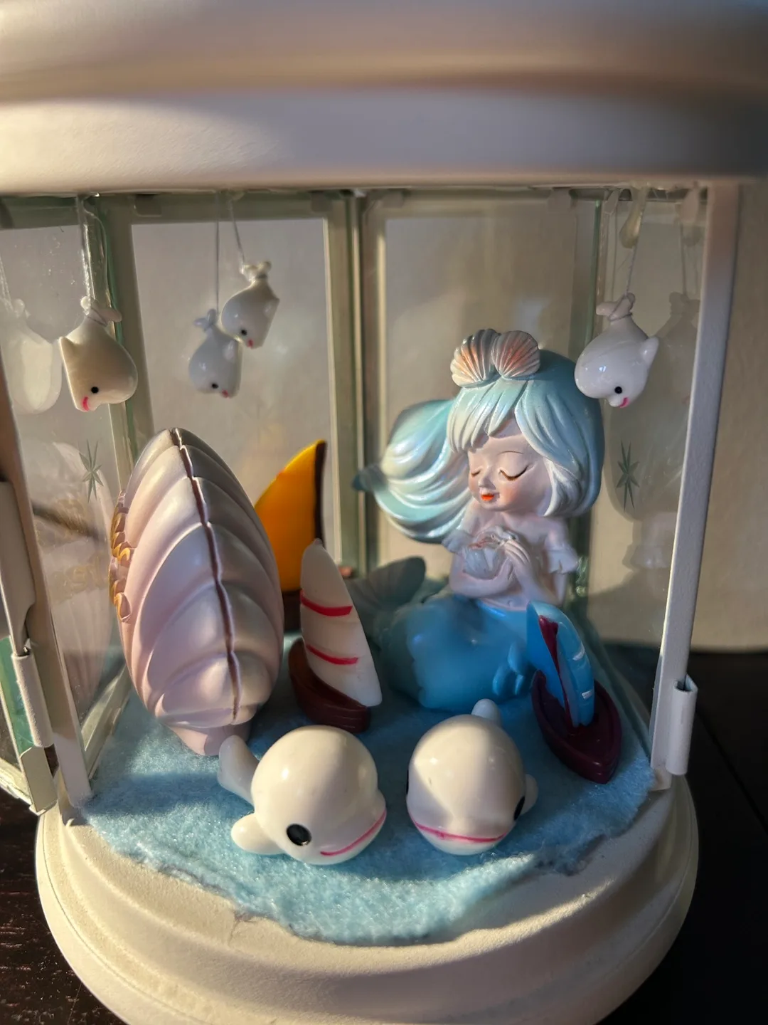 Mermaid Themed Lantern Figurine - LED Light Included image indicator(2)