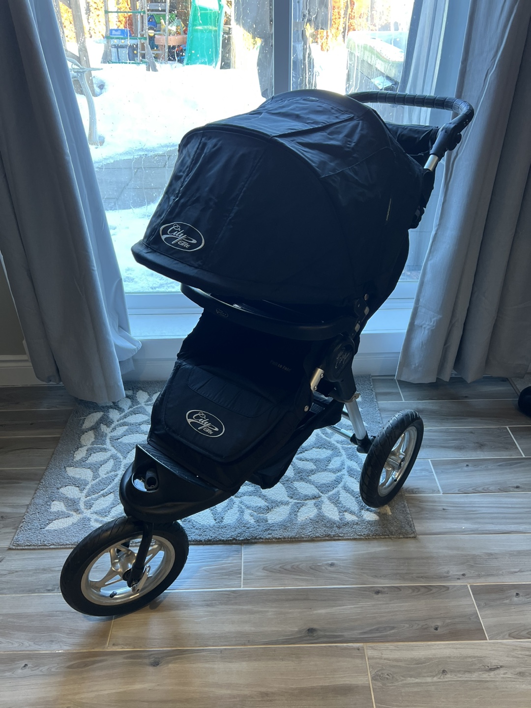 Baby Jogger City Elite Stroller with travel bag