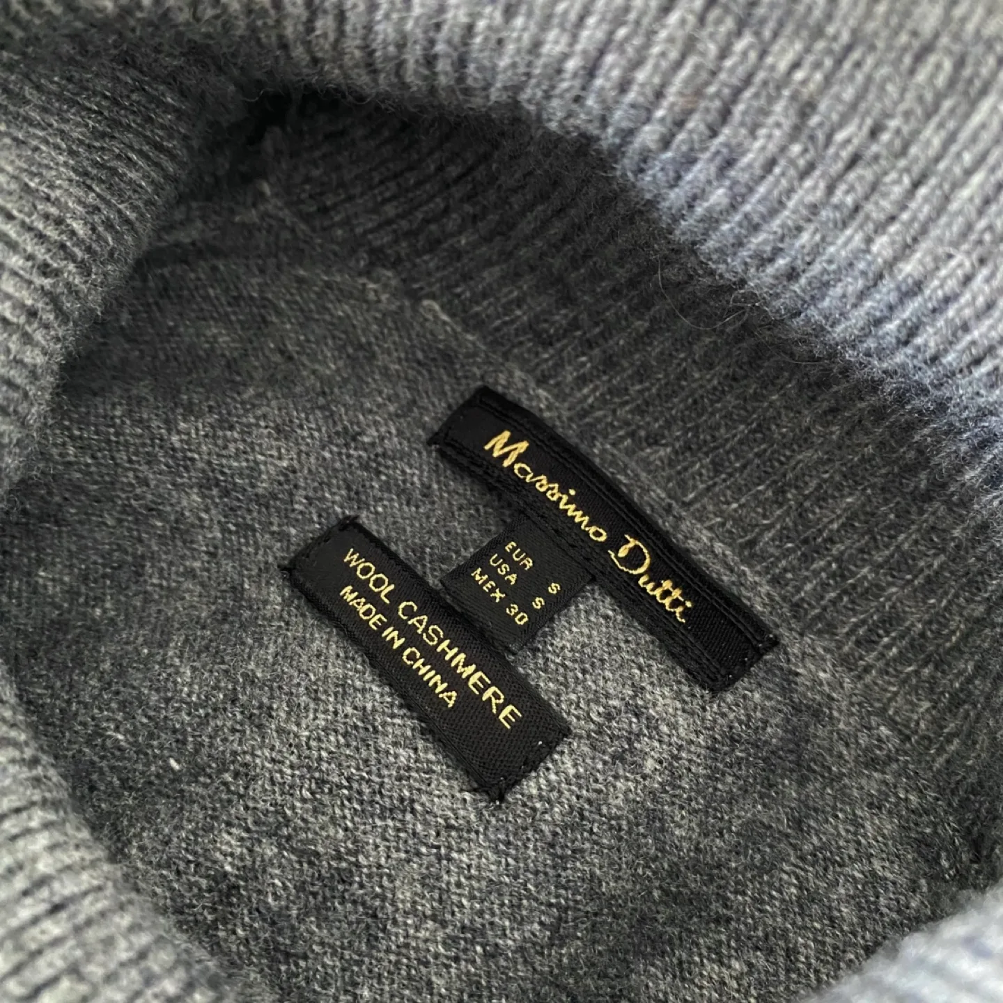 Massimo Dutti Wool / Cashmere Tie Front Turtleneck Sweater image indicator(7)