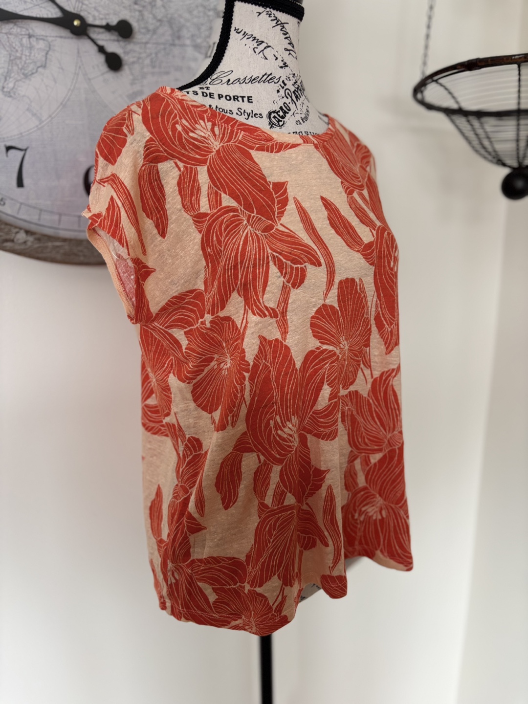 Tahari 100% Linen Orange Floral Top, Size L - photo 5