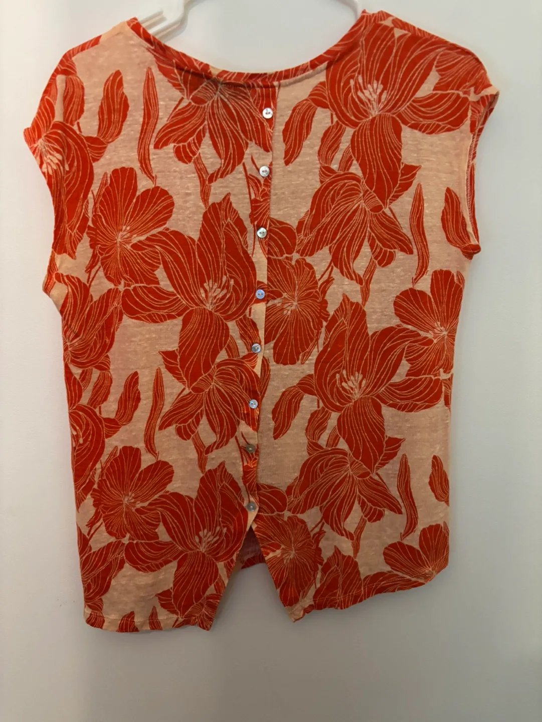 Tahari 100% Linen Orange Floral Top, Size L image indicator(3)