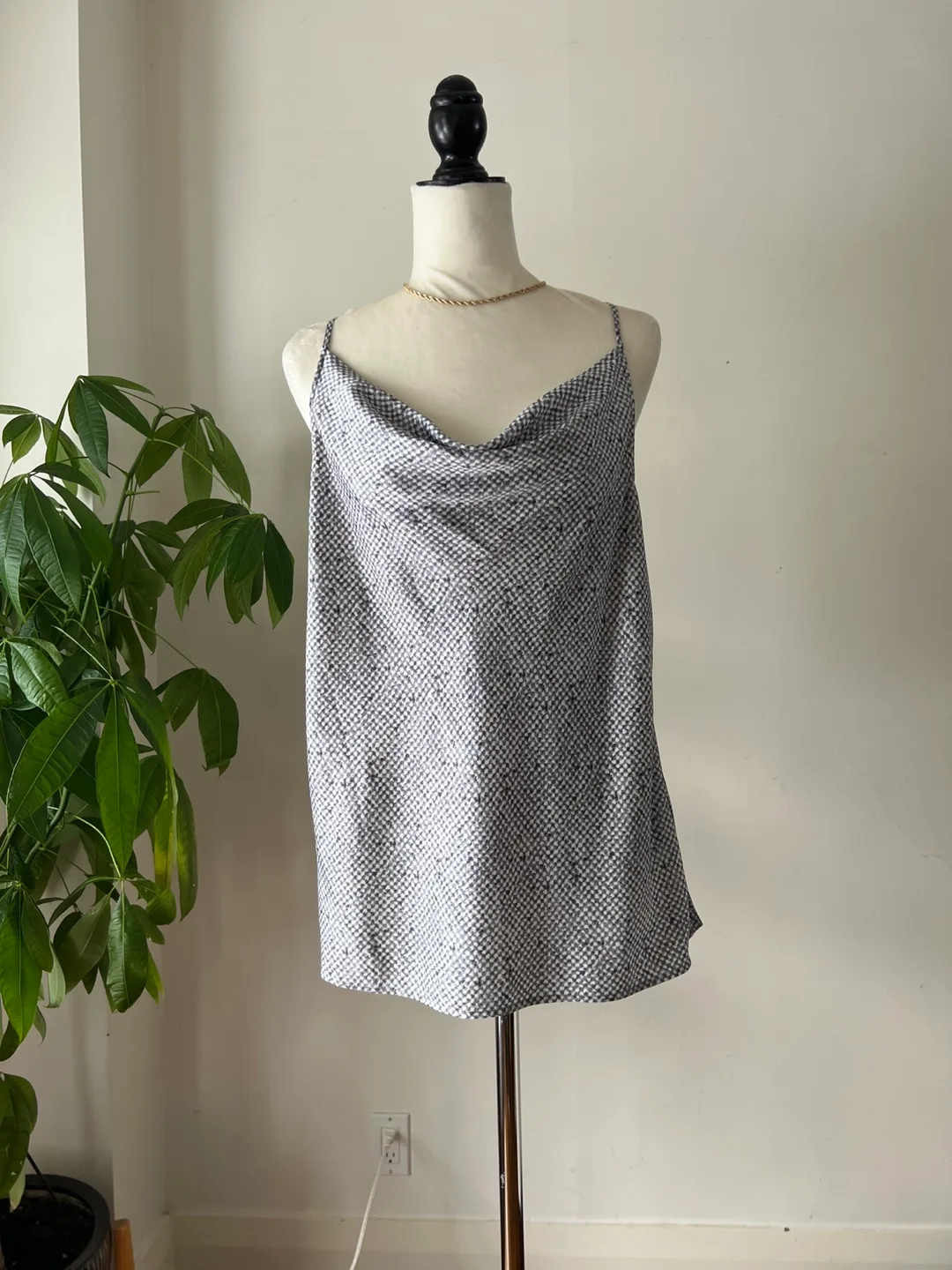 Banana Republic Silky Navy Blue & White Camisole image indicator(7)