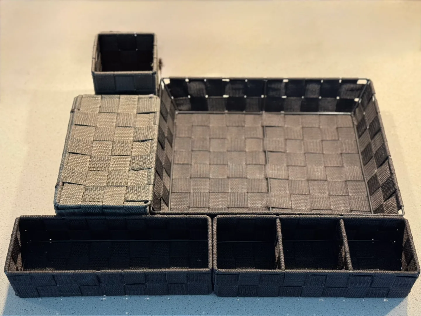 Set of 6 Brown Woven Storage Baskets image indicator(4)