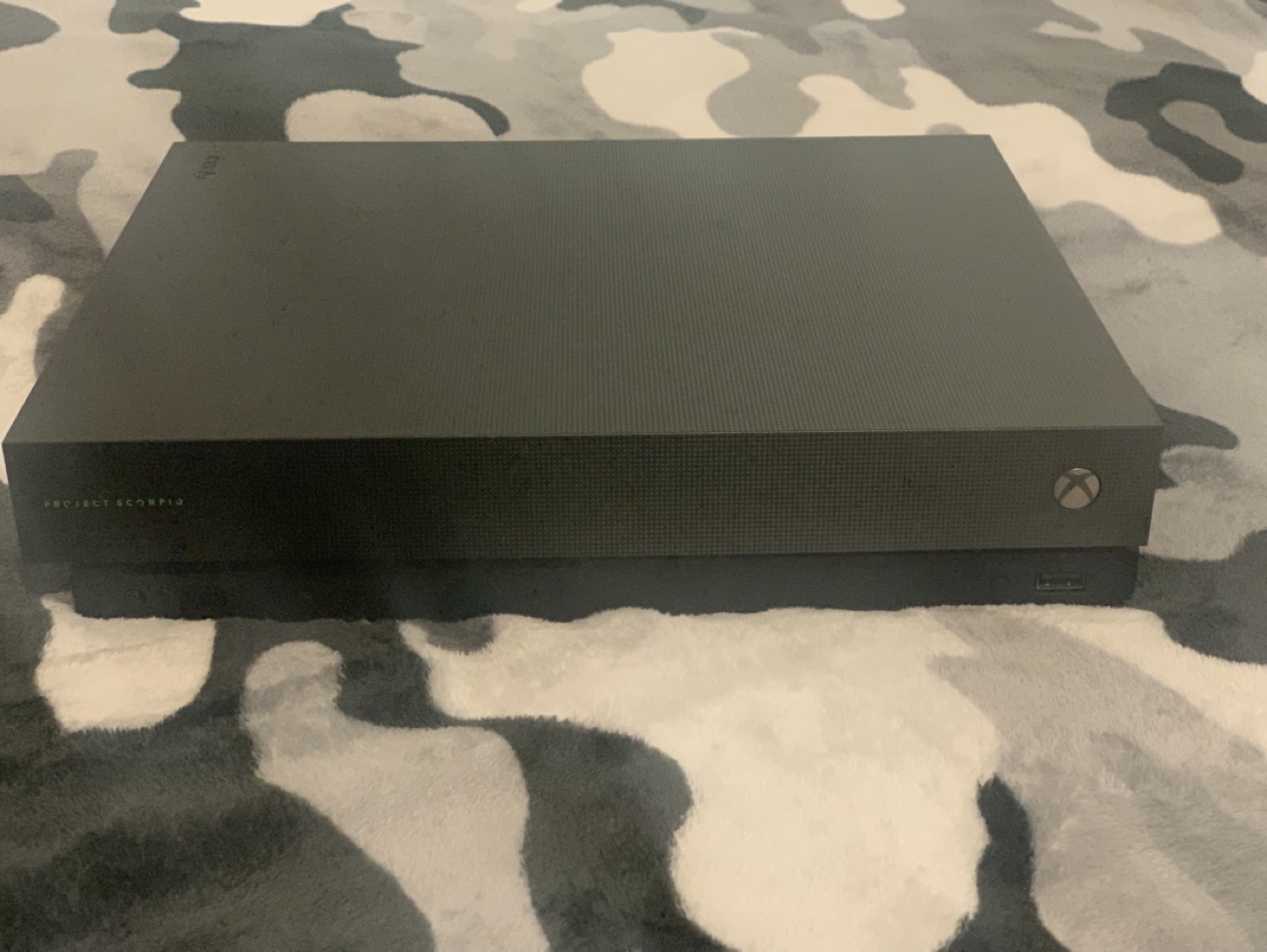 Xbox One X - Project Scorpio Edition - photo 3