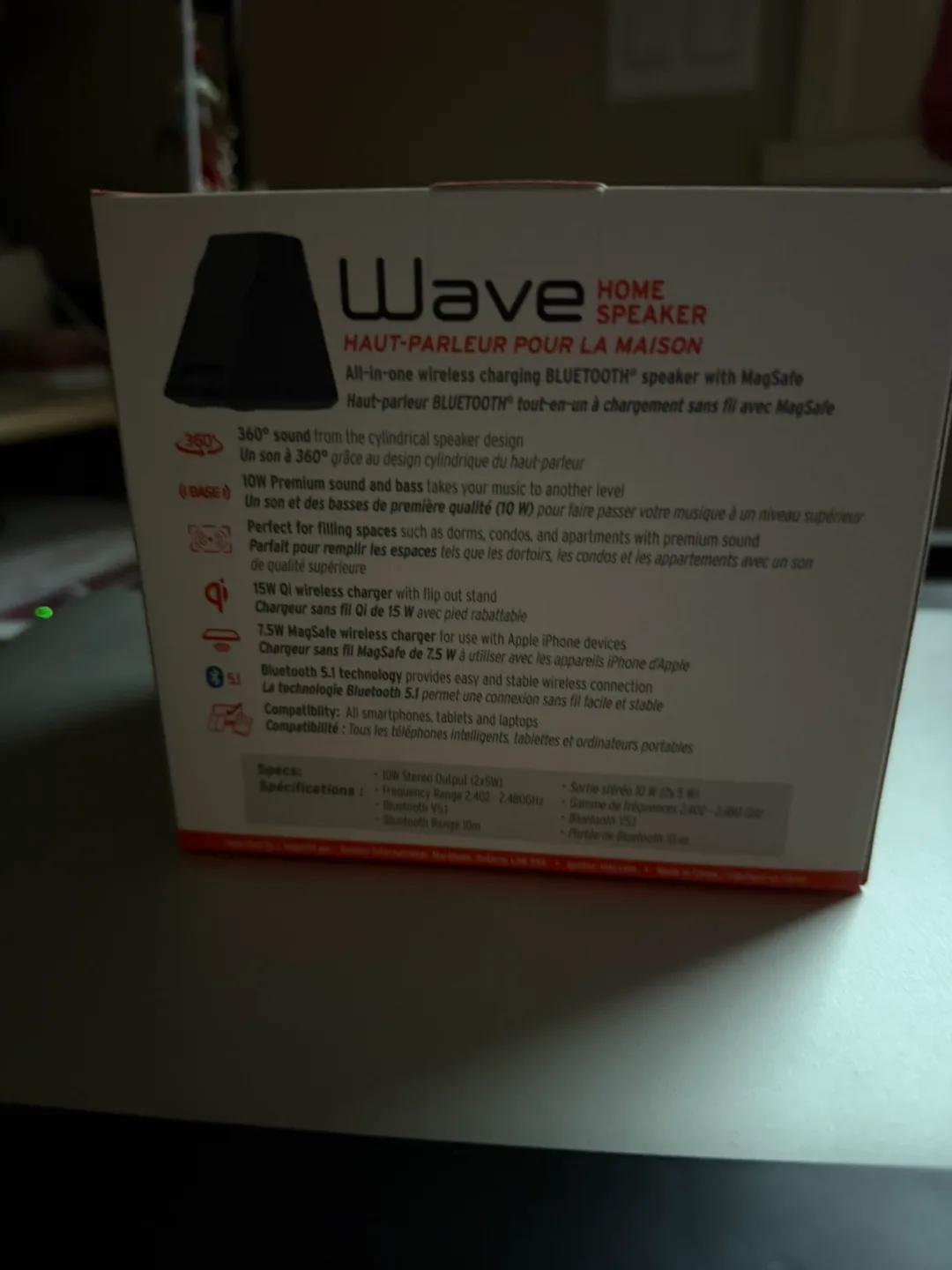 iQ Wave Home Speaker with MagSafe Wireless Charging image indicator(2)