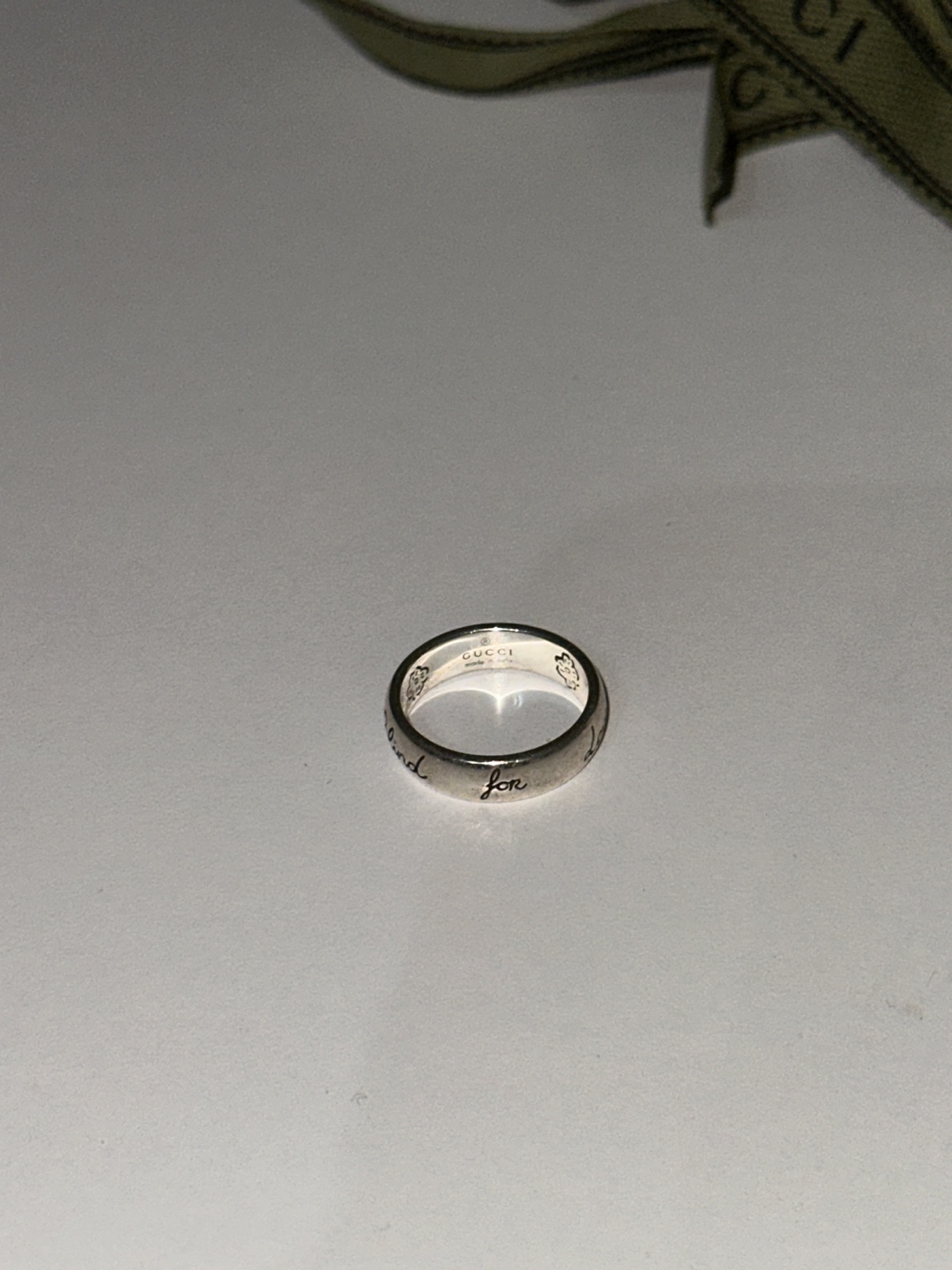 Gucci sterling silver ring, size 11, Blind For Love - photo 2