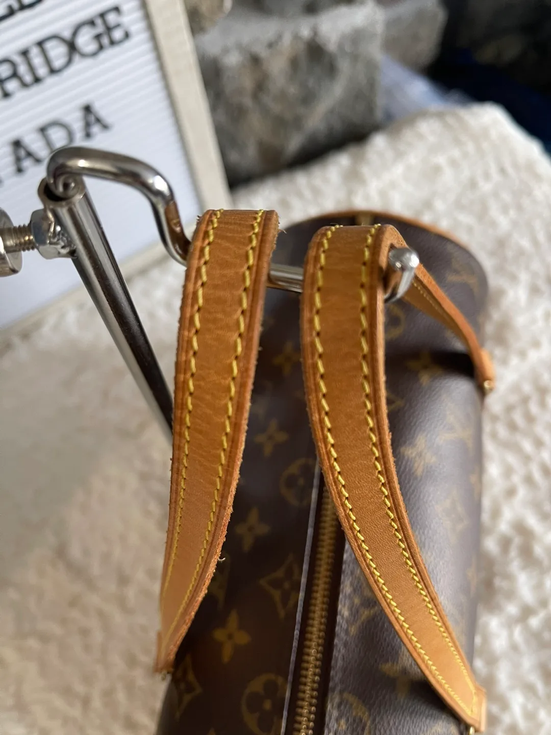 Authentic Louis Vuitton Papillon Handbag image indicator(3)