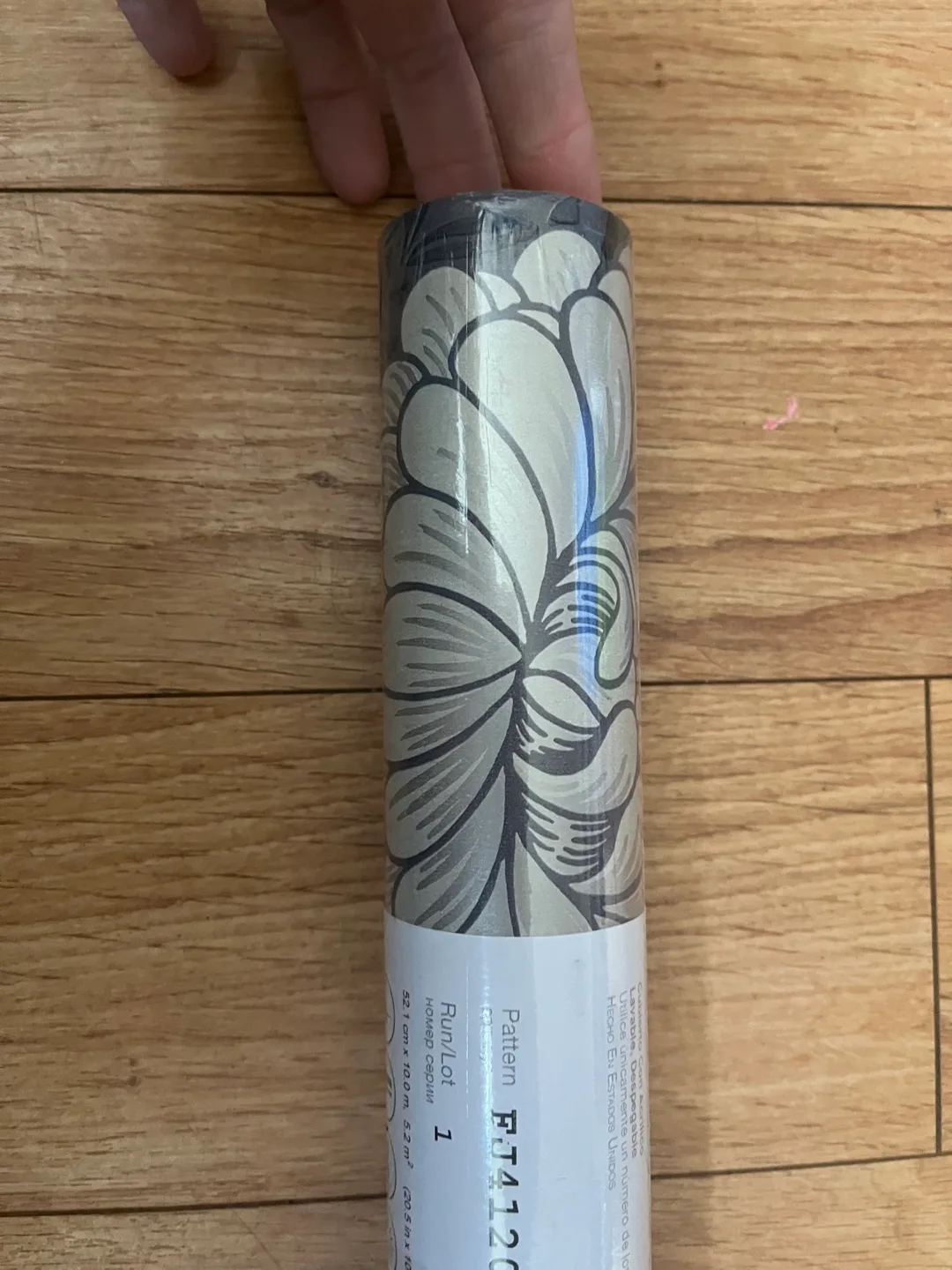 Mayflower Wallpaper Rolls - FJ741209 - Grey Floral Design image indicator(7)